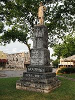 statue